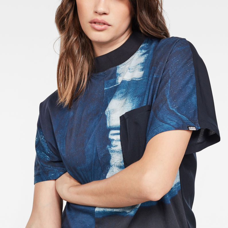 G-Star RAW® Top Rijks Joosa Funnel Azul oscuro detail shot