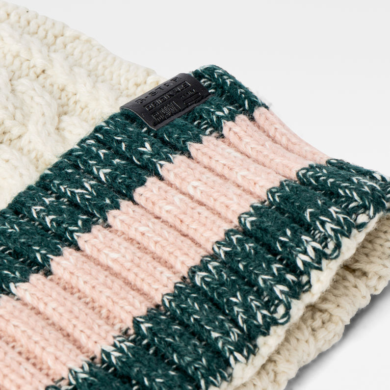 G-STAR® Sash Beanie Weiß detail shot buckle