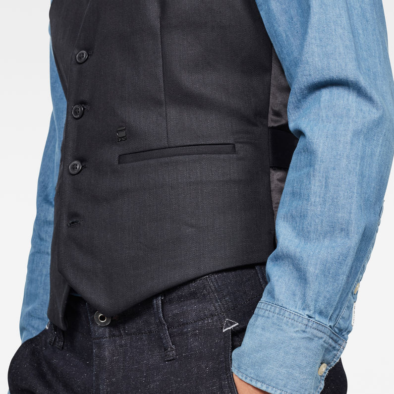 G-STAR® Tuxedo Waistcoat Dark blue detail shot