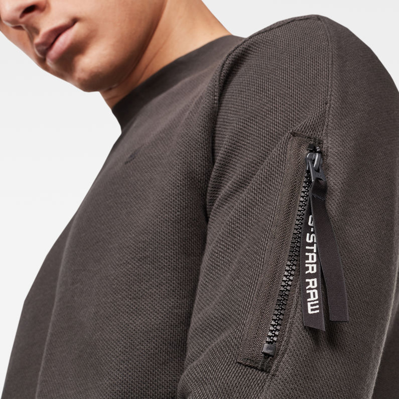 G-Star RAW® T-shirt Korpaz Mock Pocket Gris detail shot