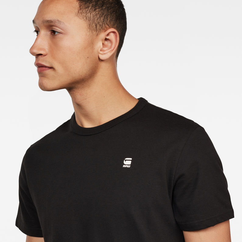 G-Star RAW® Straight Round Neck T-Shirt Black detail shot