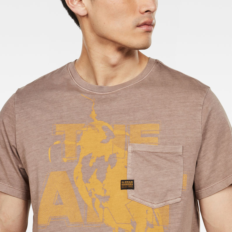 G-Star RAW® T-shirt Bird Pocket GR Brun detail shot