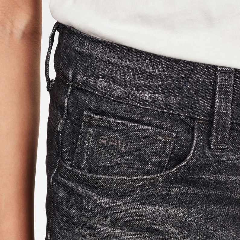 G-Star RAW® 3301 High Boyfriend Ripped Edge Shorts Black detail shot buckle