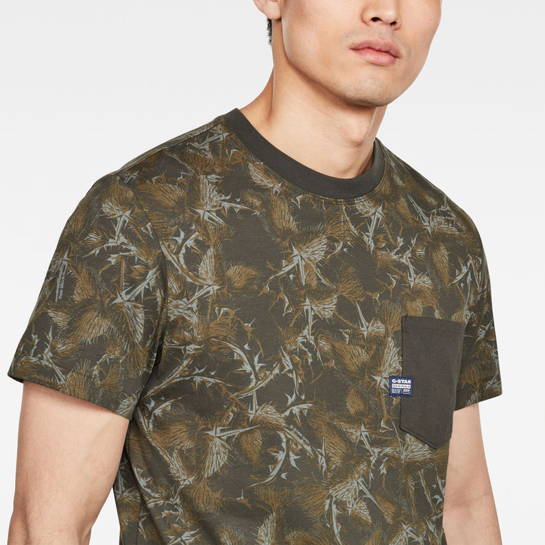 G-Star RAW® T-shirt Thistle Allover Pocket Vert detail shot