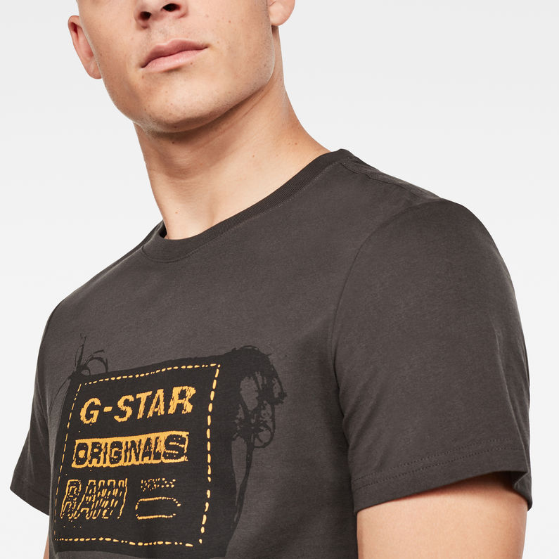 G-Star RAW® T-shirt Holorn or Art Gris detail shot