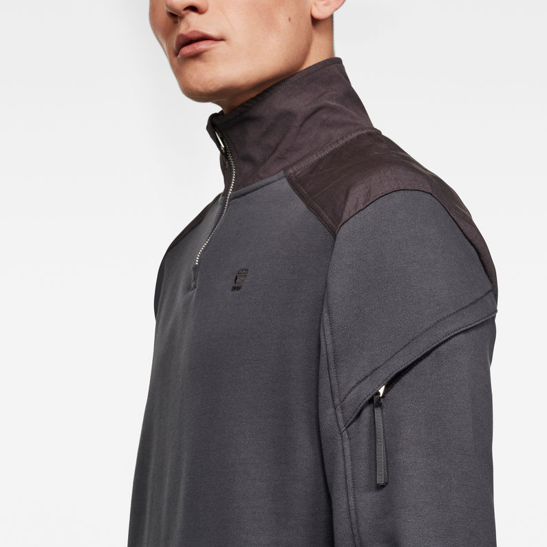 G-Star RAW® Dast Half Zip Sweatshirt Grau detail shot