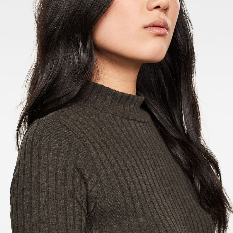 G-Star RAW® Xinva Funnel T-Shirt Grey detail shot