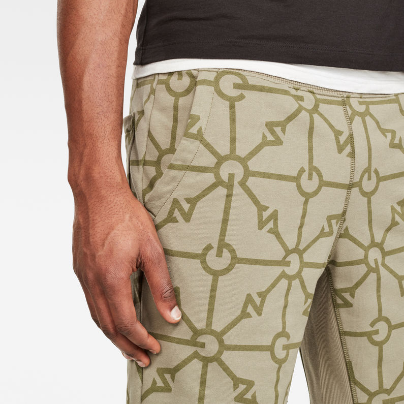 G-Star RAW® Bolt Relaxed Sweat Shorts Multi color detail shot