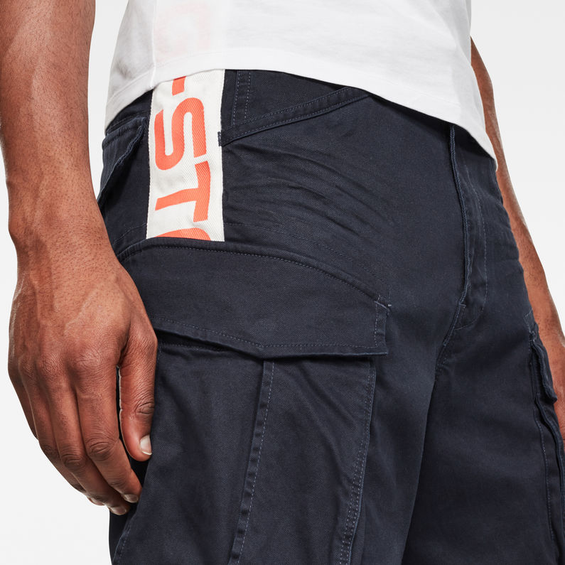 G-STAR® Rovic Moto Short Donkerblauw detail shot