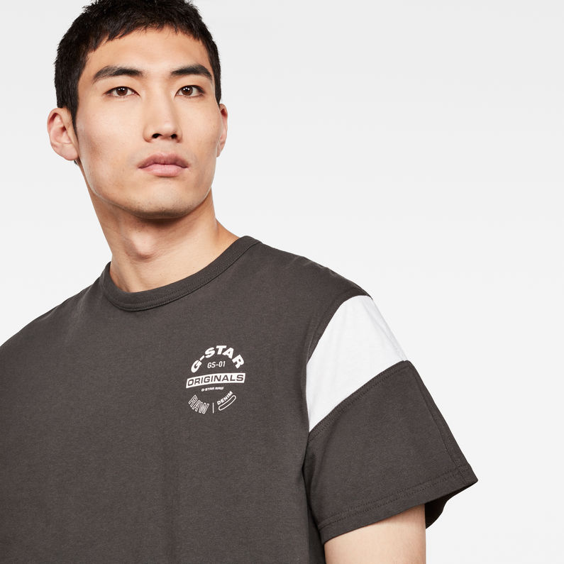G-Star RAW® Sport Panel Originals Logo GR T-Shirt Grey detail shot