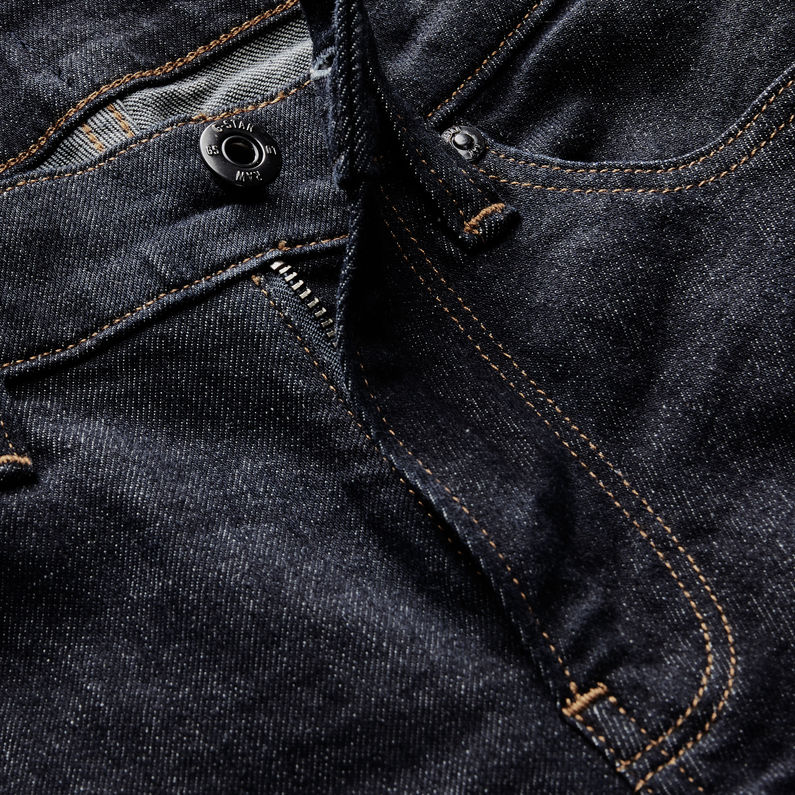 G-Star RAW® 3301 Slim Shorts Dark blue detail shot buckle