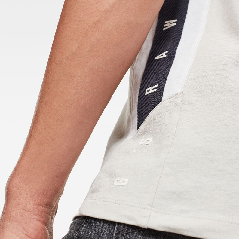 G-Star RAW® Side Stripe GR T-Shirt Grey detail shot