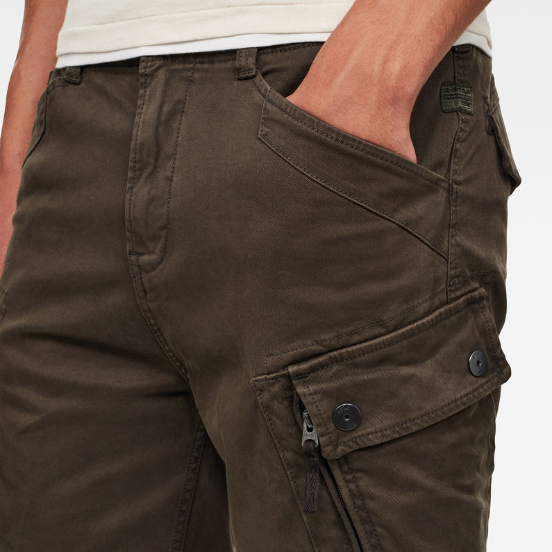 g-star-roxic-shorts-brown-detail-shot