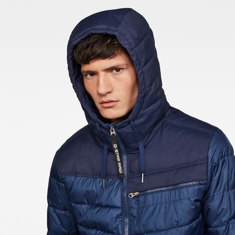 G-Star RAW® Attacc Quilted Hooded Jack Donkerblauw detail shot