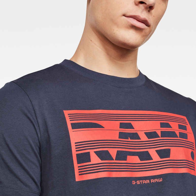 G-Star RAW® Camiseta Boxed RAW GR Azul intermedio detail shot