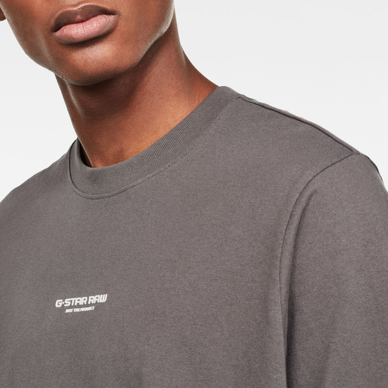G-Star RAW® Center Chest Logo GR Loose Round Neck T-Shirt グレー detail shot