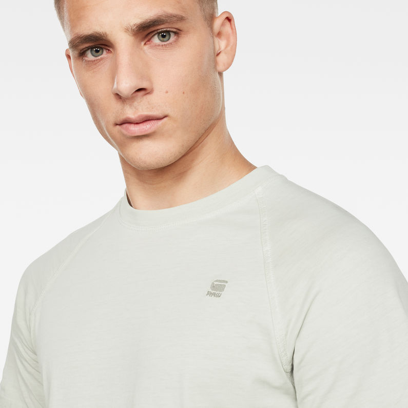 G-Star RAW® Raglan Recycle Dye T-Shirt Green detail shot