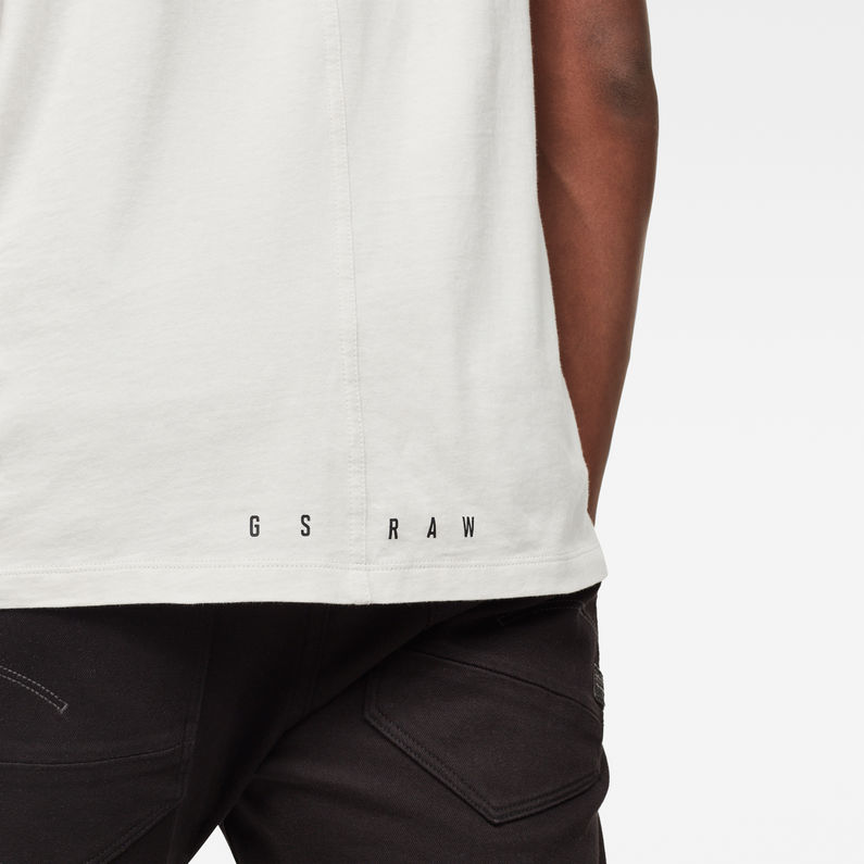 G-Star RAW® Layer Originals Logo GR T-Shirt Grey detail shot