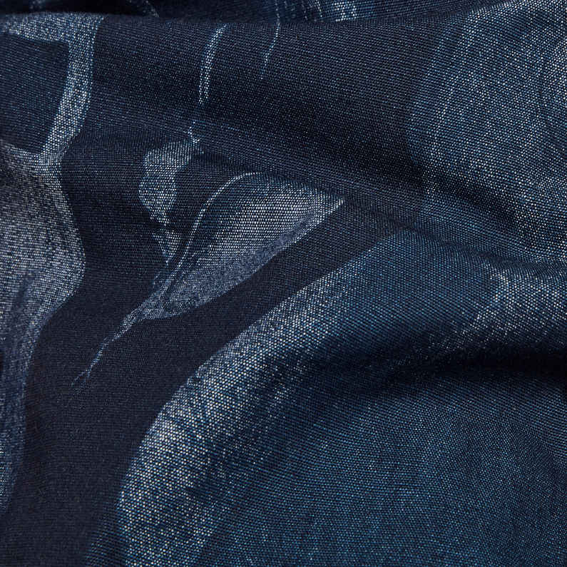 G-STAR® Loic Chino Short Dark blue fabric shot