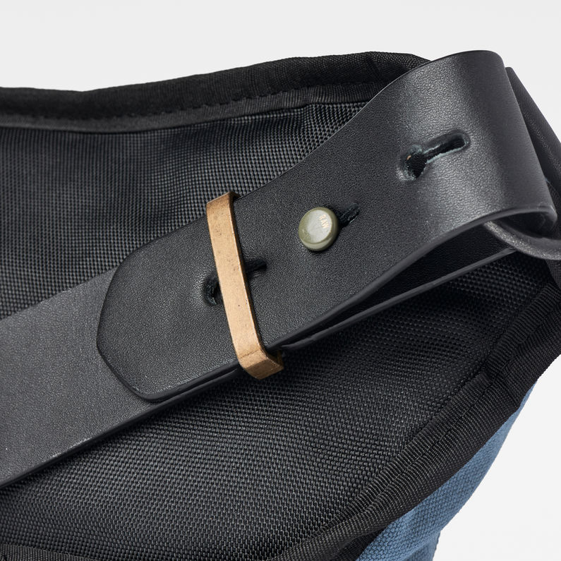 G-Star RAW® Stalt Dast Waistbag Medium blue detail shot