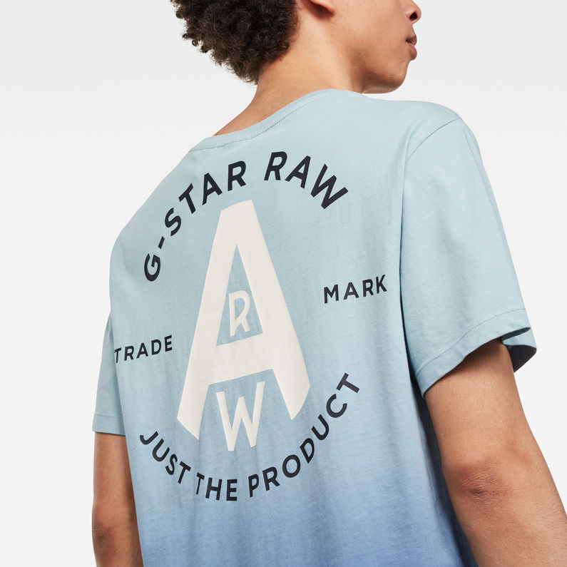 G-Star RAW® Logo GR Dip Dye T-Shirt Hellblau detail shot