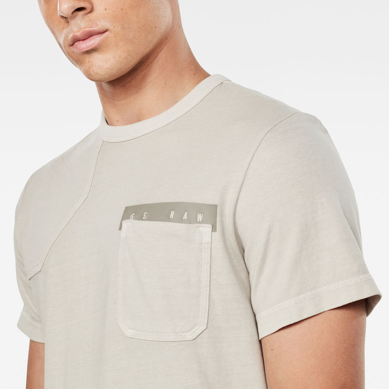 G-Star RAW® T-shirt Hunting Patch Gris detail shot