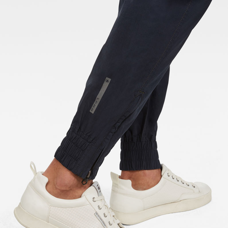 G-Star RAW® 3D Relaxed Cuffed Trainer Donkerblauw detail shot