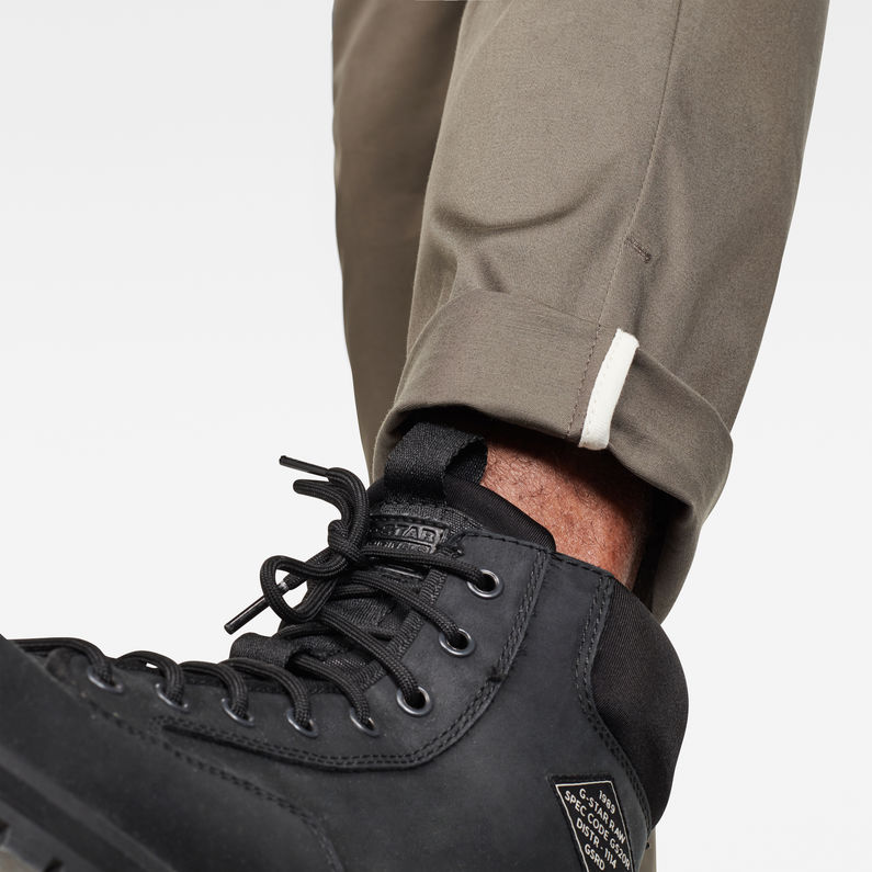 G-Star RAW® Bronson Slim Chino Grau detail shot