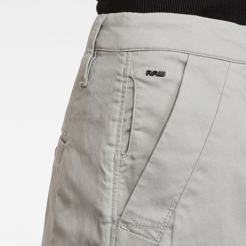 G-Star RAW® Bronson Pleat 3D Mid Relaxed Chino Grey detail shot