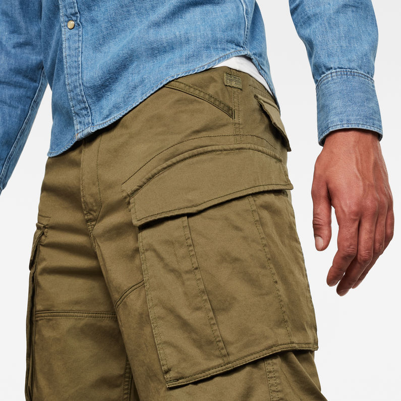 G-Star RAW® Loose 1/2-Length Cargo Shorts Green detail shot