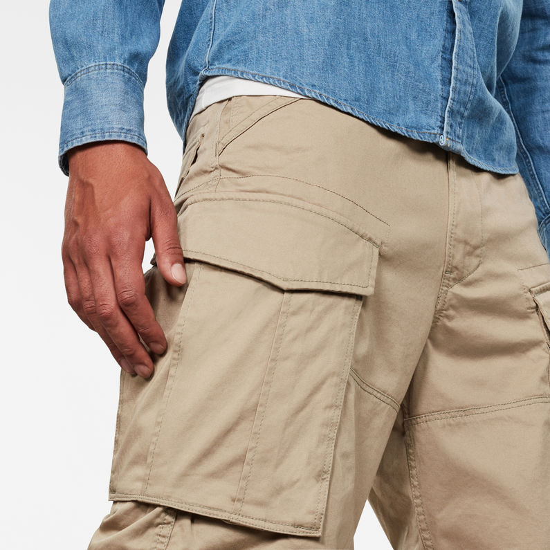 G-Star RAW® Loose 1/2-Length Cargo Shorts Brown detail shot