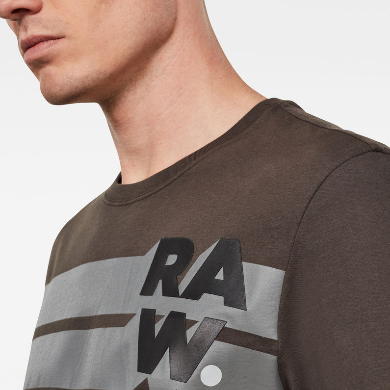 G-Star RAW® Raw. Stripe Graphic T-Shirt Grey detail shot
