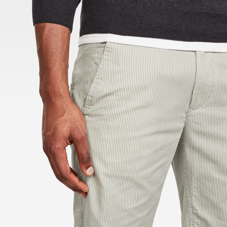 G-Star RAW® Vetar Chino Shorts Green detail shot