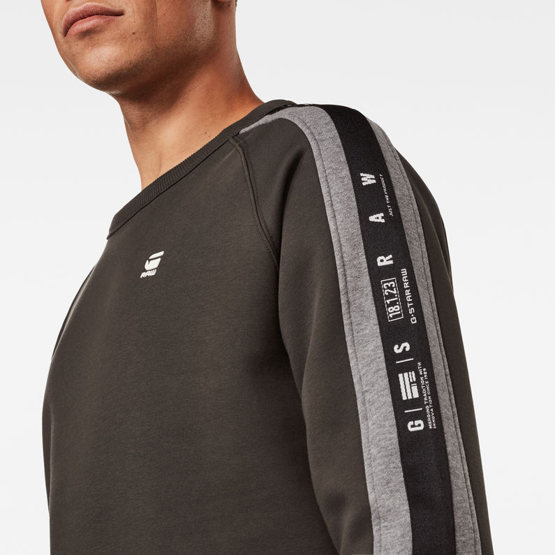 G-Star RAW® Sport Heather Stripe Sweater Grijs detail shot