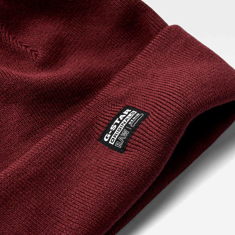 G-Star RAW® Knitted Beanie Rot detail shot buckle