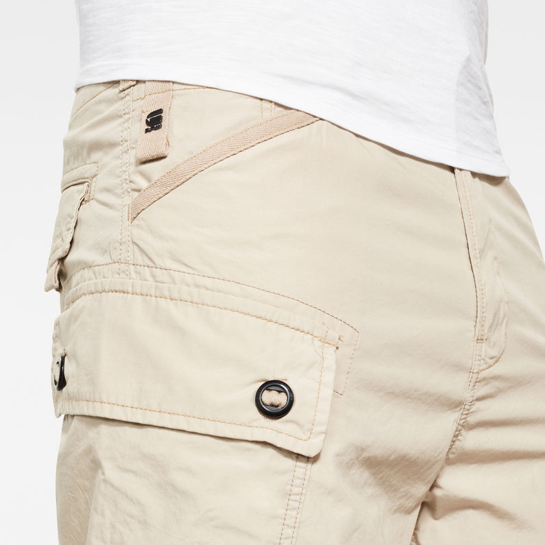 G-STAR® Roxic Cargo Short Beige detail shot
