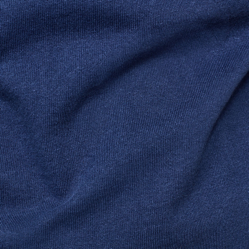 G-Star RAW® Felt Applique Logo Slim T-Shirt Dunkelblau fabric shot