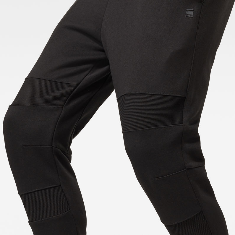 G-Star RAW® Motac Slim Tapered Sweatpants Zwart detail shot