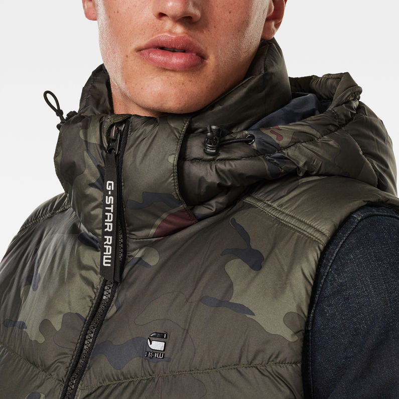 G-STAR® Whistler Hooded Vest Green detail shot
