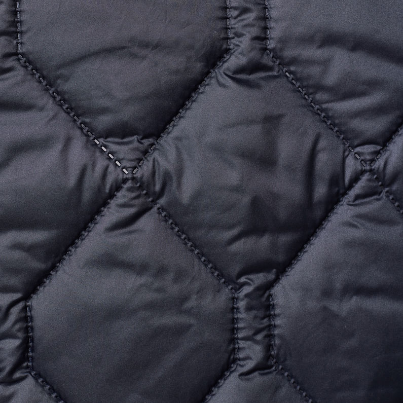 G-Star RAW® Attacc Heatseal Hooded Quilted Jack Donkerblauw fabric shot