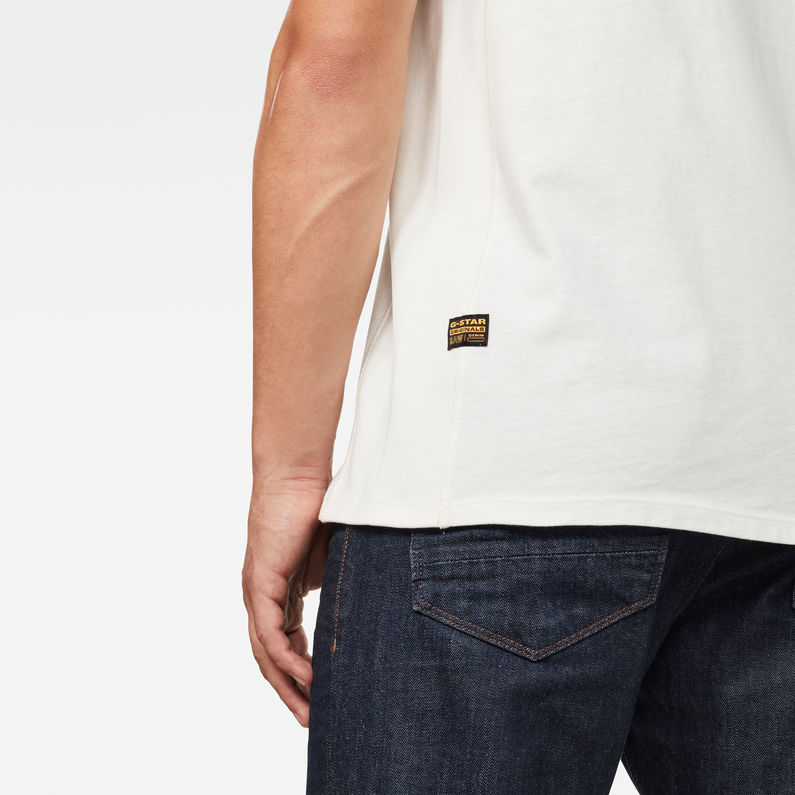 G-Star RAW® T-shirt Premium Core Beige detail shot