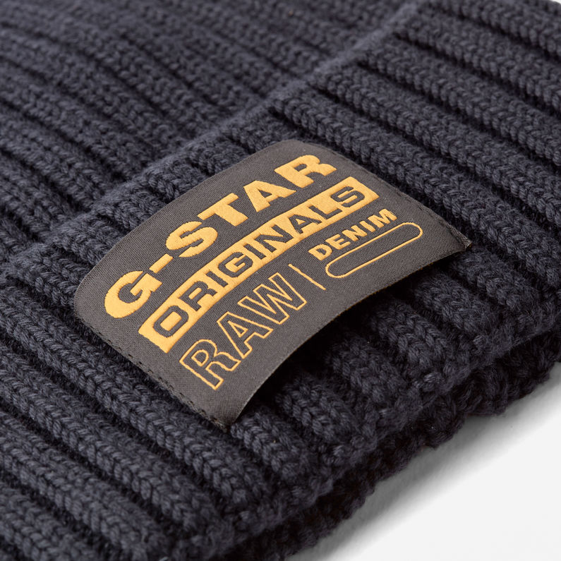 G-Star RAW® Bonnet Rib Bleu foncé detail shot buckle