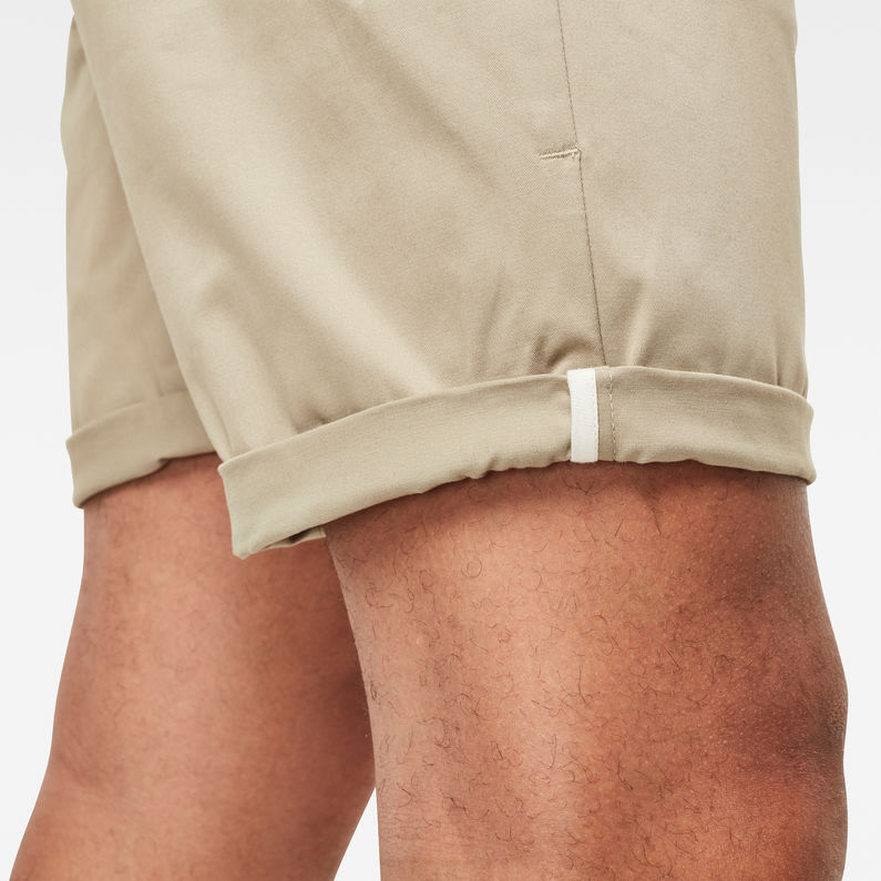 G-Star RAW® Shorts Straight Chino 1\2 Length Beige detail shot