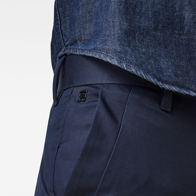 g-star-raw-slim-chino-dark-blue-detail-shot