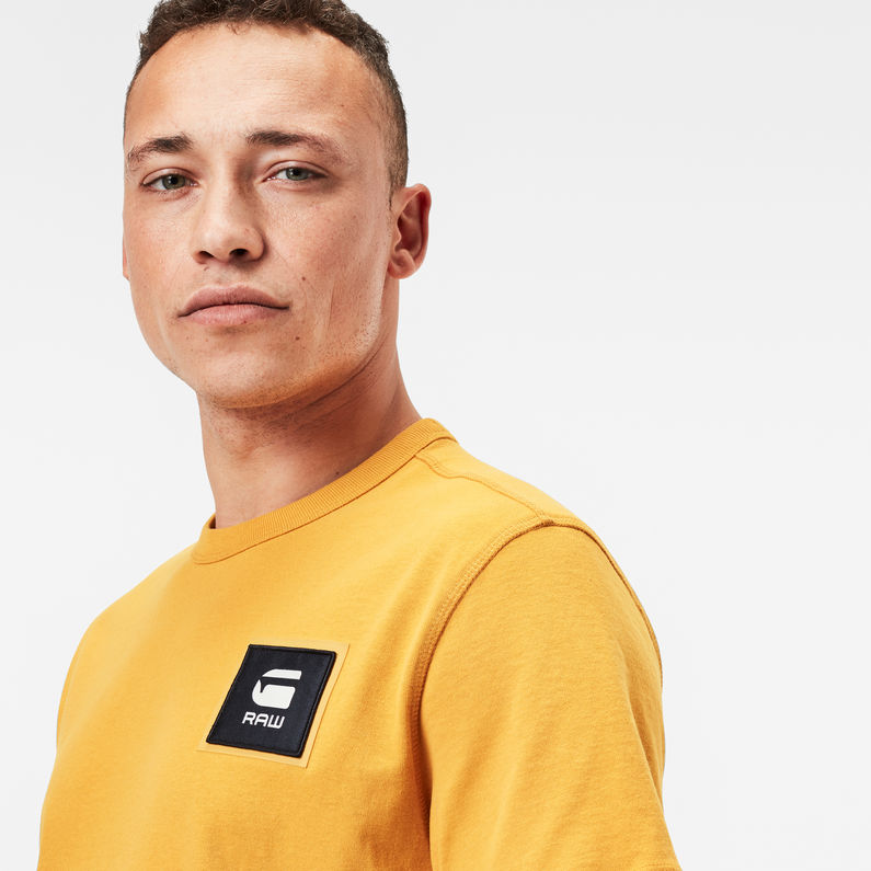 G-Star RAW® Badge Logo T-Shirt Yellow detail shot