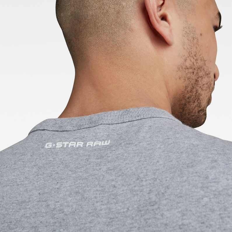 grey g star shirt