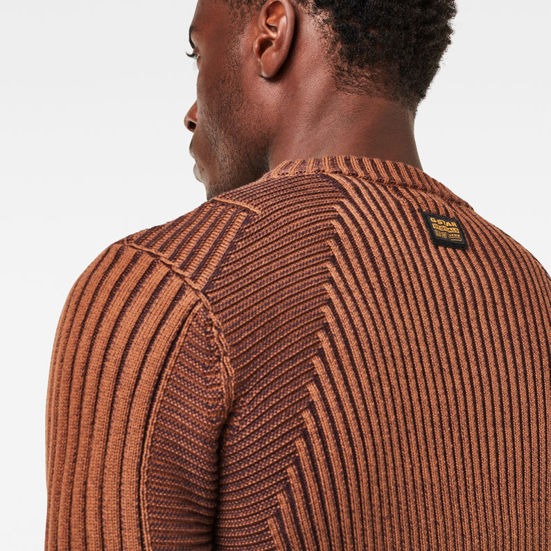 G-Star RAW® Sweat Plated 3D Knitted Biker Brun detail shot