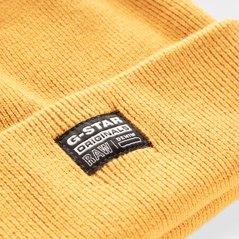 G-Star RAW® Knitted Beanie Yellow detail shot buckle