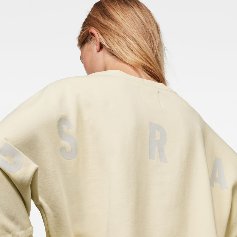oversized graphic sweater