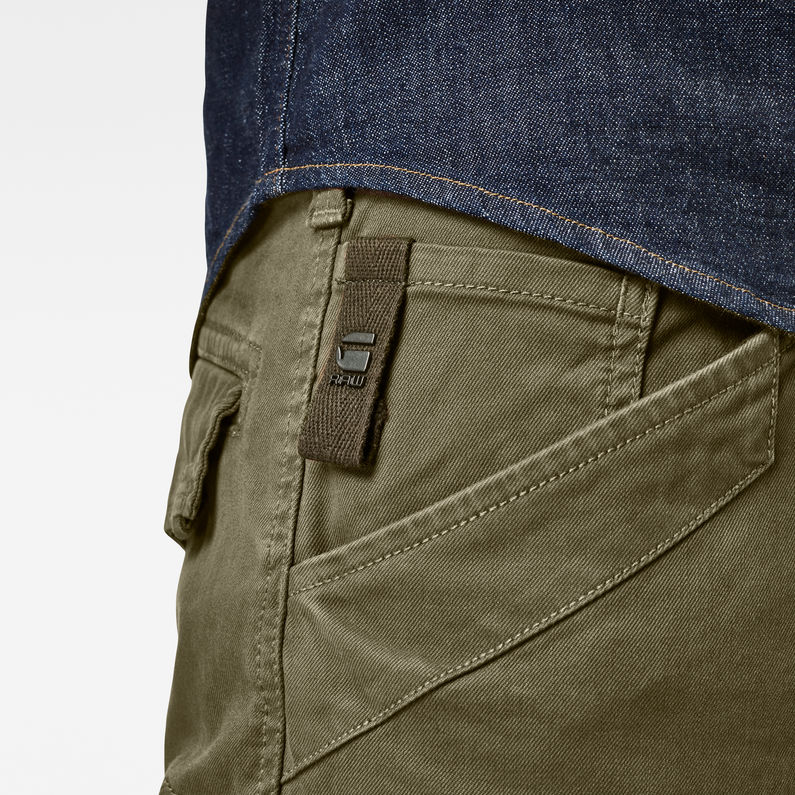 G-Star RAW® Pantalon cargo Roxic Straight Tapered Vert detail shot